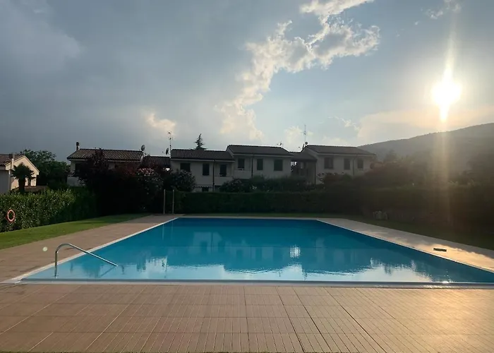 Ca Leo In Garda, Relax & Pool Garda (Verona)